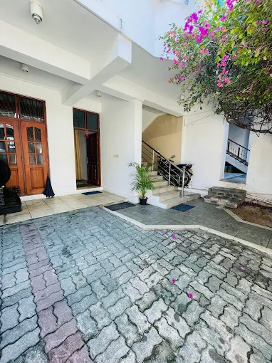 Solid Wattegedara - Image 2