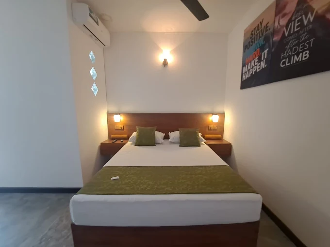 Solid Wellawatte - Image 2