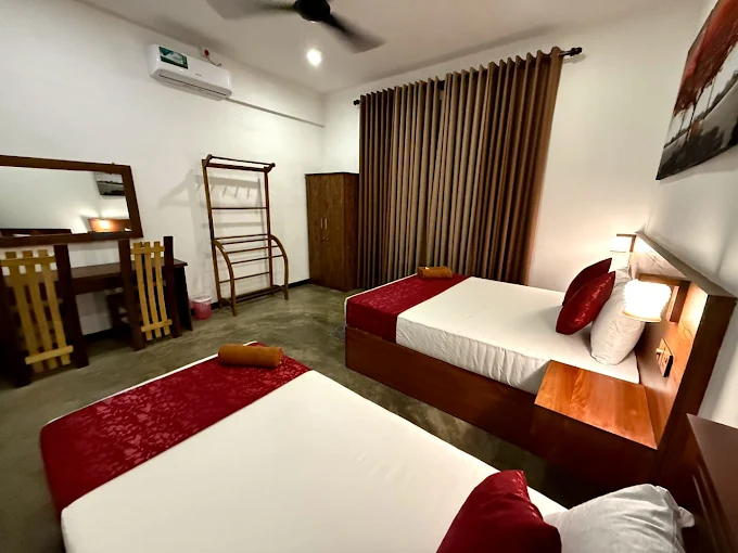 Solid Wellawatte - Image 4